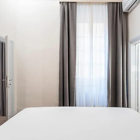 Wine_home_florence Daire